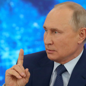 Путин призвал банки прекратить «пить кровь» пенсионеров «прямо до гробовой доски»