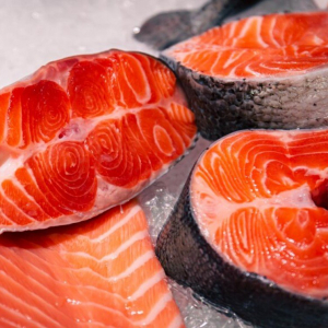 Как выбрать вкусную и качественную красную рыбу: одна деталь расскажет все