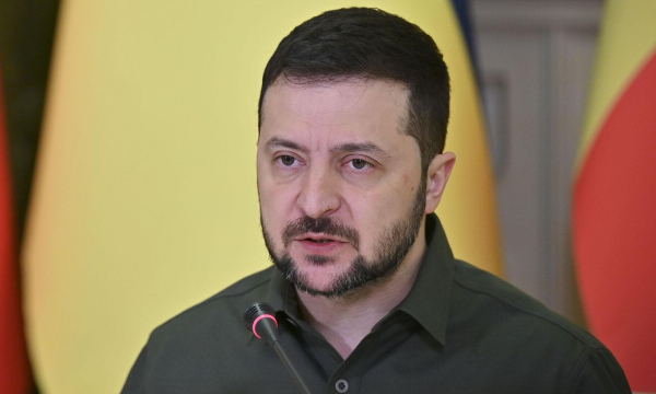 Читатели DM усомнились в существовании Зеленского